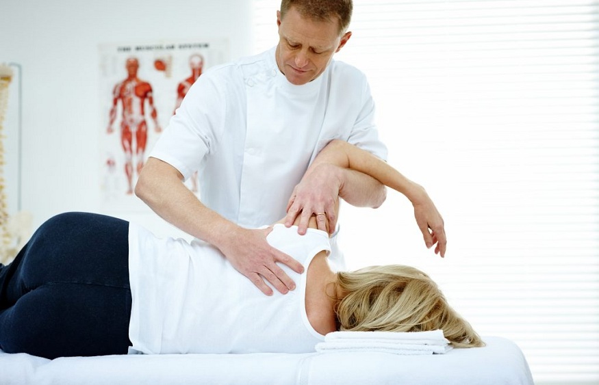 Benefits of Working with a Local Chiropractor in Henderson